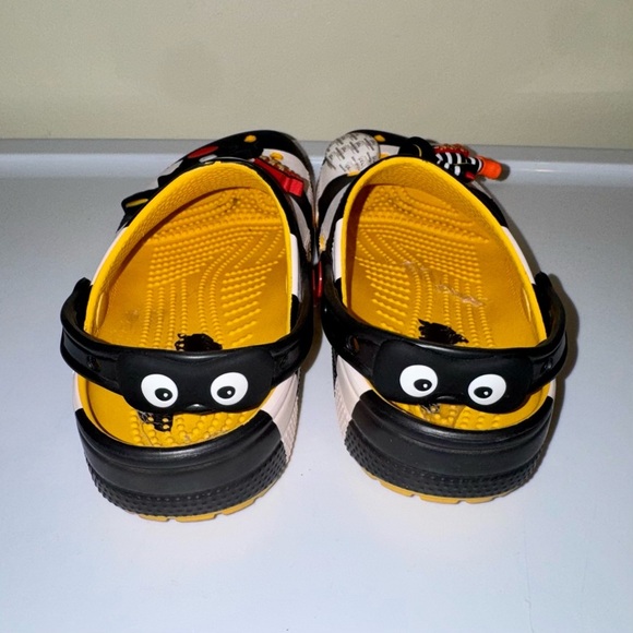 CROCS McDonald's Hamburglar Themed Crocs Size 7 - Picture 6 of 8